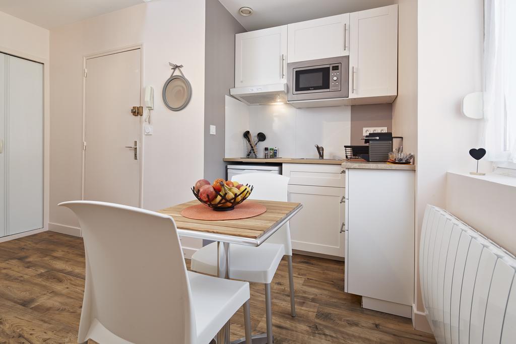 Au Coeur De Nantes Apartment Bagian luar foto